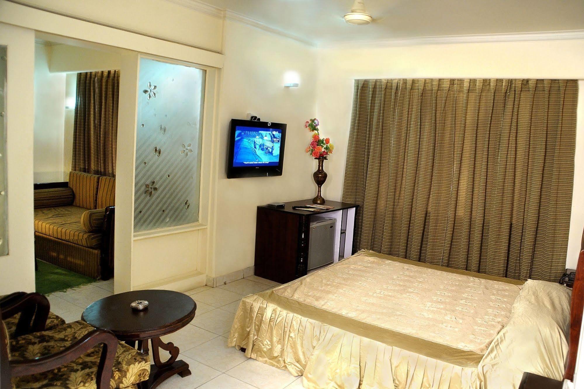 Hotel Ganga Ratan Agra  Exterior photo